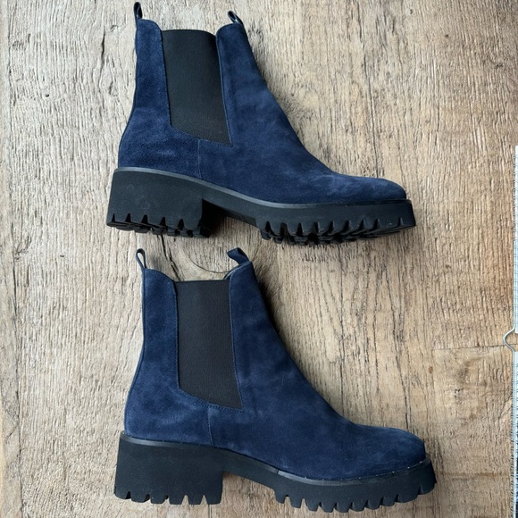 Freda Salvador Navy Ankle Booties - Picture 4 of 10